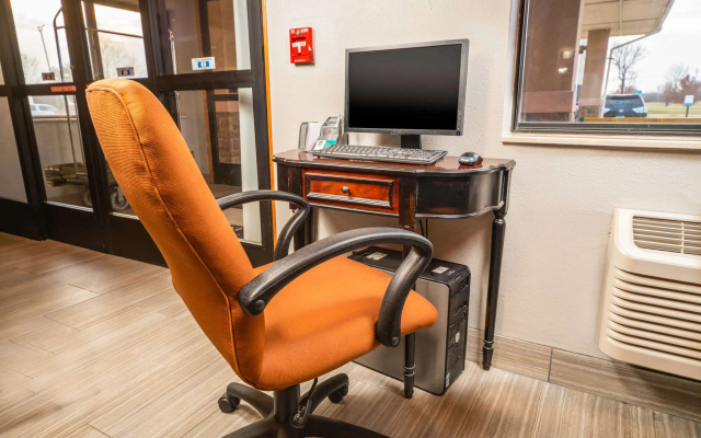Quality Inn & Suites Danville East
