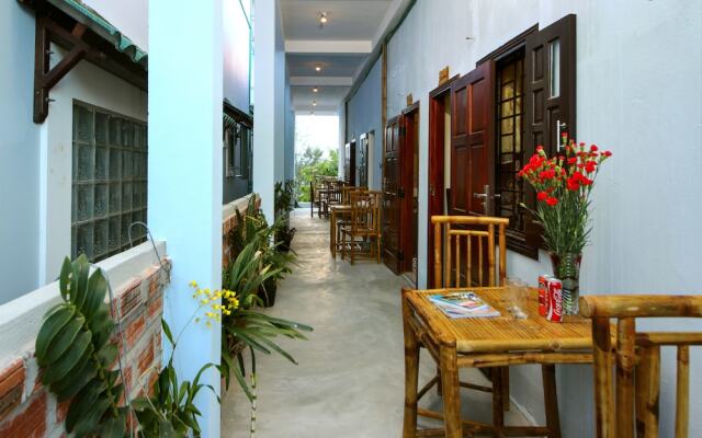 Отель Ha My Beach Homestay Hoi An вид на фасад