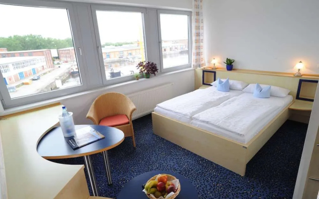 Hotel Am Kai 334