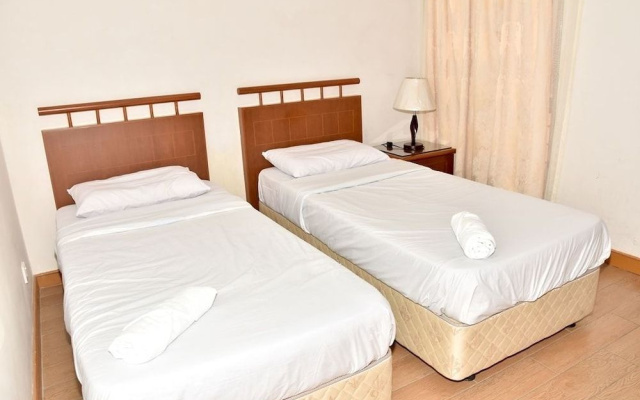 Marina Court by 80's Sabah Homestay