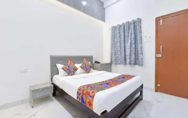 Fabhotel Grand Embassy