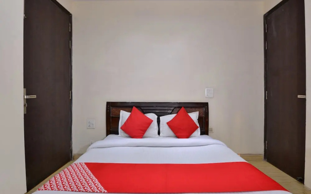 Hotel Lotus BB By OYO Rooms