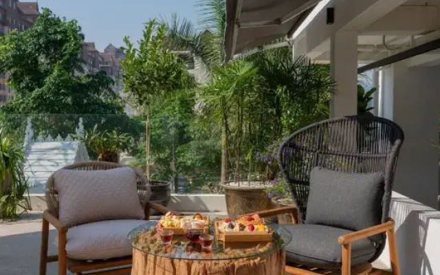 Xishuangbanna Bohai Mulan Tea House