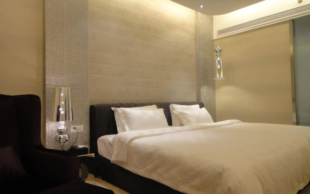 Verona Lanshang Hotel (Badaju Zibo Railway Station)