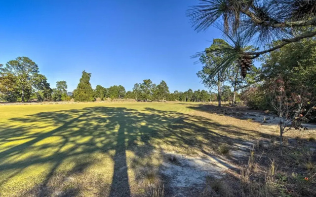 Modern Townhome w/ Deck & Golf Course Views!