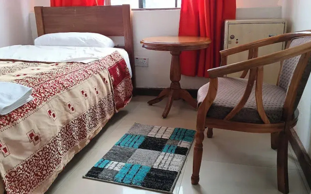 Sadili Oval B & B