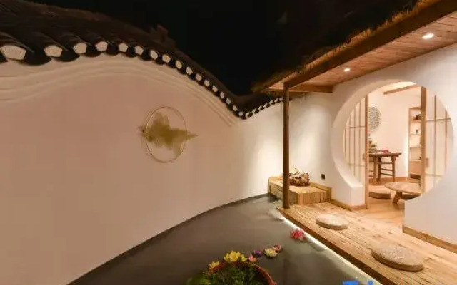 Yifangyan · Courtyard Light Luxury Hostel
