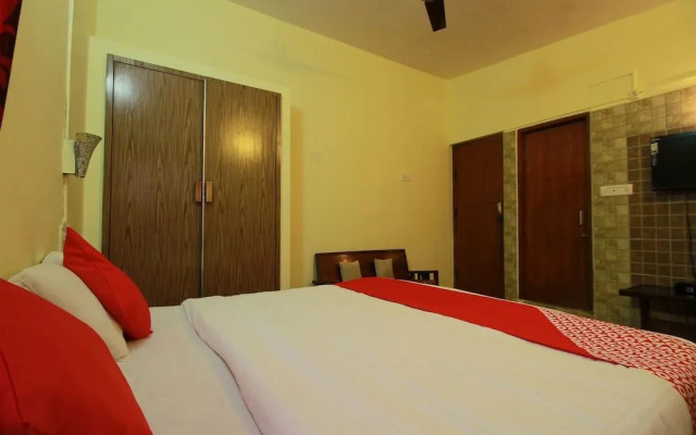 OYO 4303 Flora Home Stay