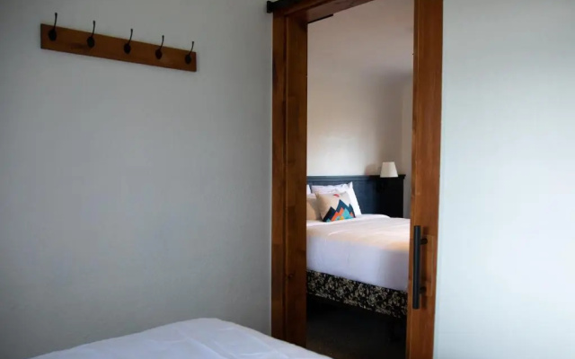 The Stranger Lodge