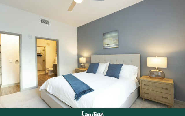 Landing | Modern Apartment with Amazing Amenities (ID6390)