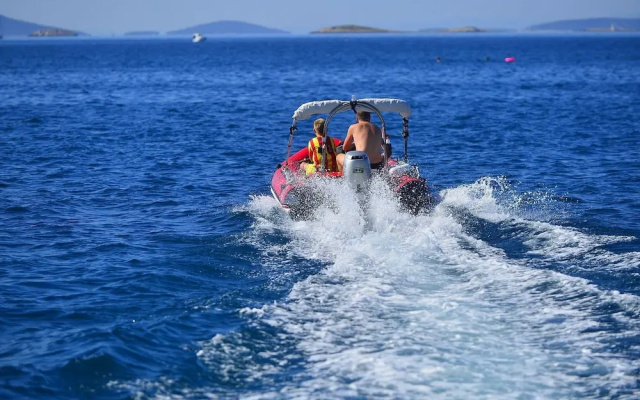 Comfortable Chalet With 2 Bathrooms, Near Beautiful Trogir
