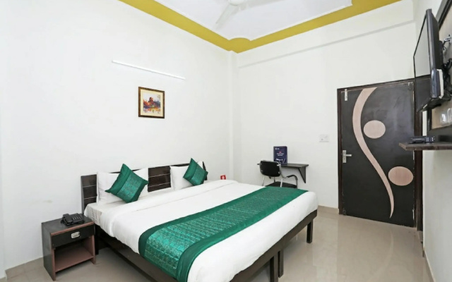 OYO 80386 Kailash Stays