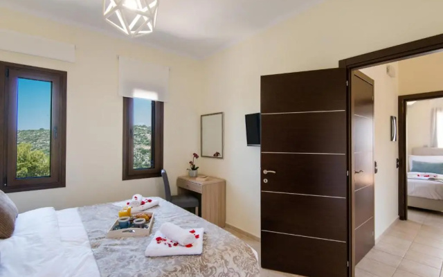 Elmyra Villa, comfort & style, By ThinkVilla