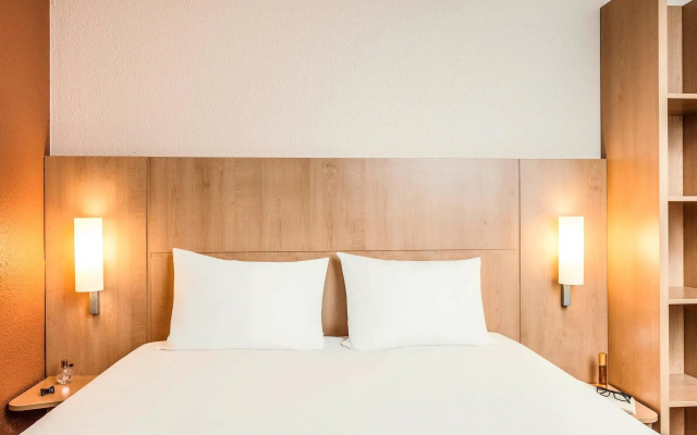 ibis Créteil