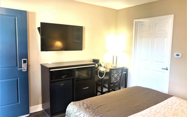 Executive Inn Hotel