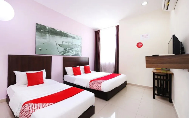 OYO 712 Hotel Corridor