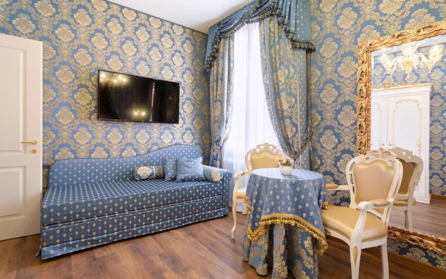 Canal View San Marco Luxury Rooms