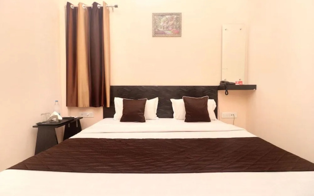 OYO 19034 Shree Vishnu Residency