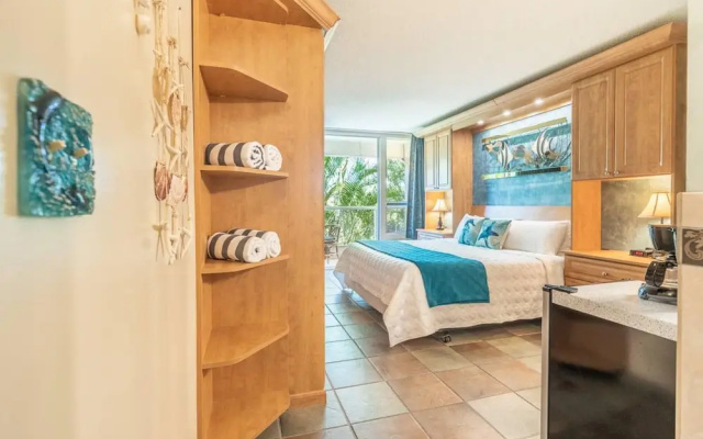 Maui Banyan T209 by Coldwell Banker Island