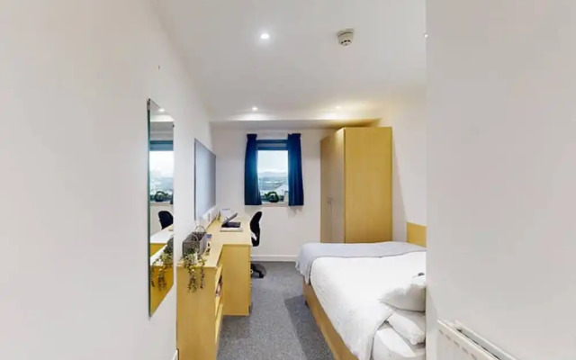 Student only Classic Ensuite Edinburgh