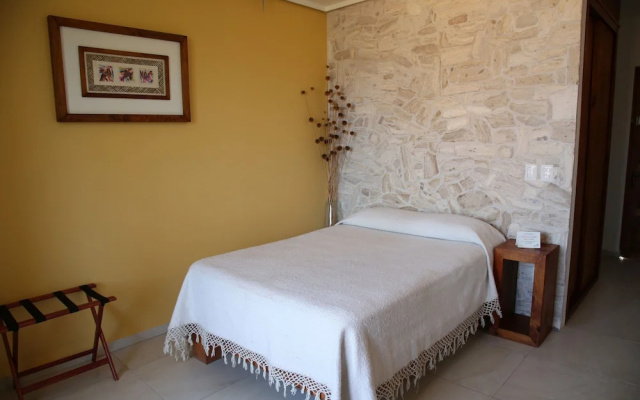 RÁ NGU Hotel