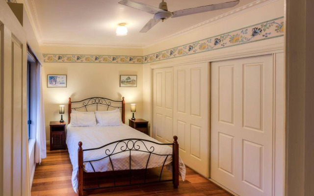 Trawool Cottages and Farmstay