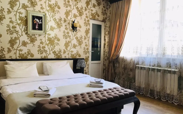Guest rooms · Tbilisi — photo 15