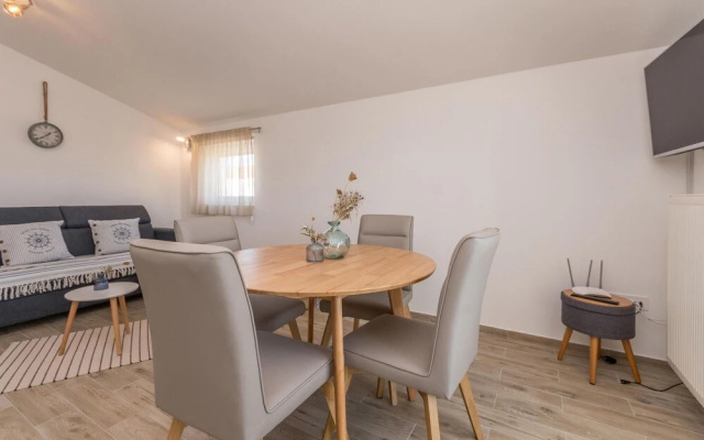 Nice Apartment in Zadar With 1 Bedrooms and Wifi