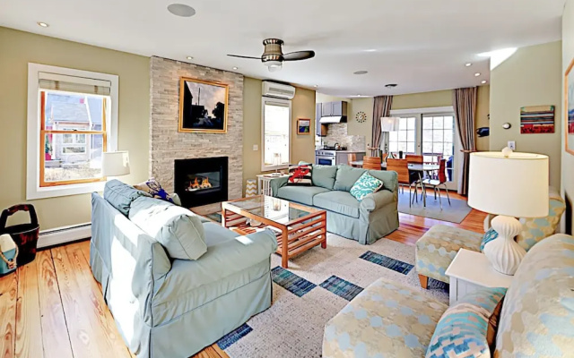 Bayberry Home 4 Bedrooms 3 Bathrooms Home