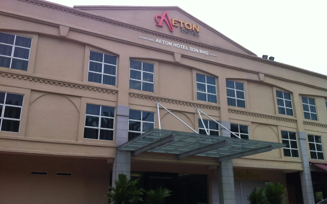 Aeton Hotel