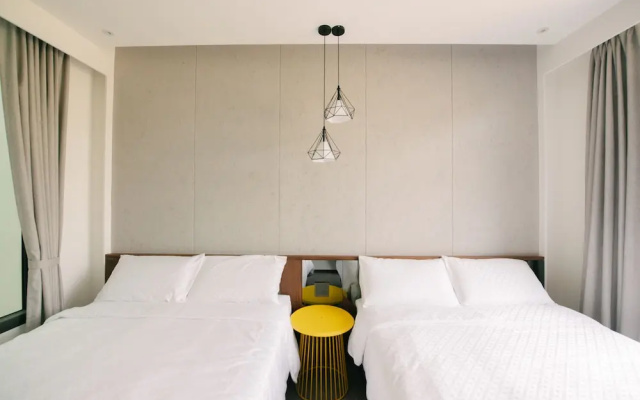 MH48 Hotel
