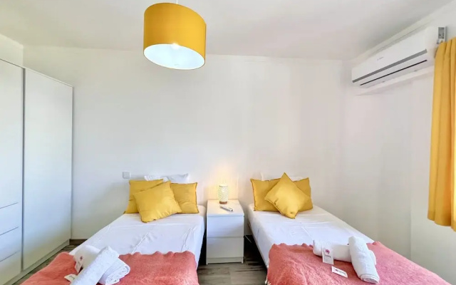 Quarteira Brightness by Homing