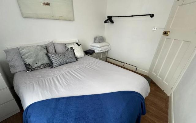 Cosy 3-bed Apartment in Hythe High Street