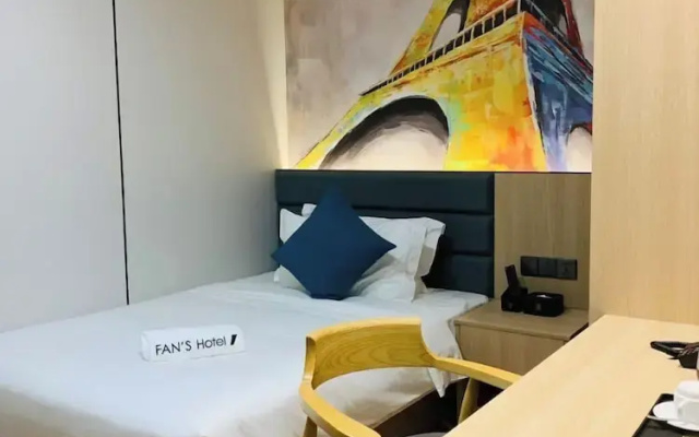 Fan's Hotel Palo