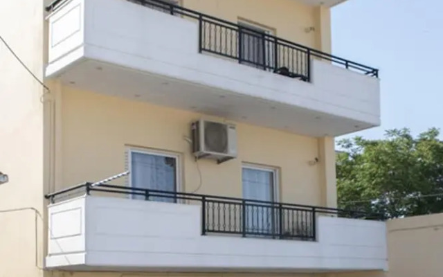 Lovely 1-bed House in Timbaki