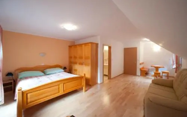 Prenočišča Valentina