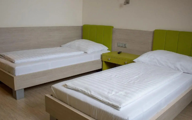 Gokart Hotel