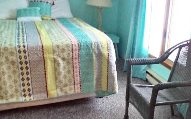 The Monarch Motel