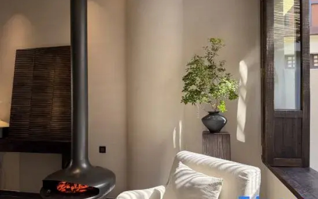 jian xi zhi xia Artistic Beauty Stay