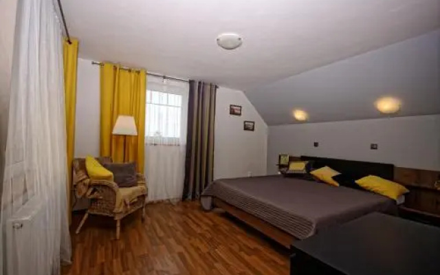 Cozy Gardens Apartments in Prague