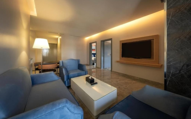 Pearly Hotel