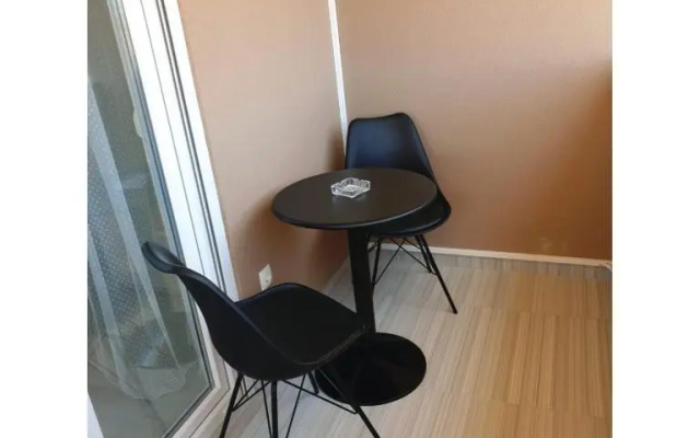 Apartment Mate4