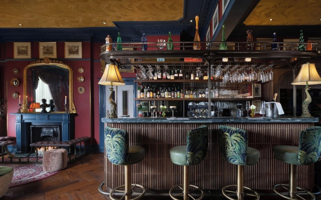 Bertrand's Townhouse