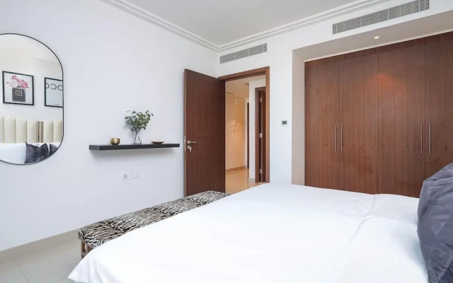 Lux 1Br Apt Burj Khalifa View By Belvilla