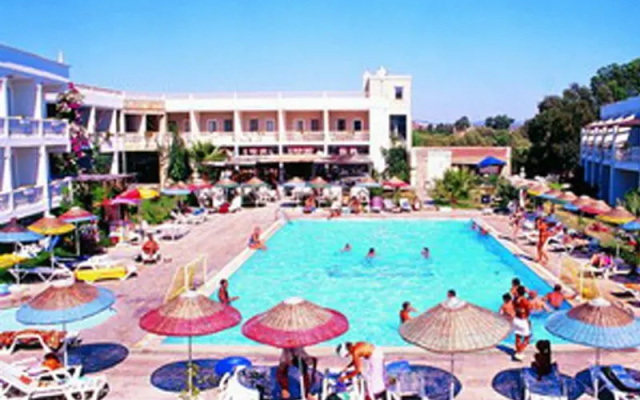 Aqua Club Ortakent