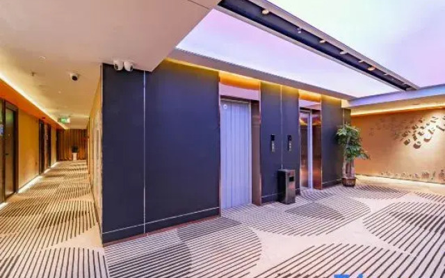 Wotuo E-sports Entertainment Hotel