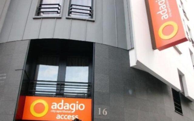 Отель Aparthotel Adagio access Paris Asnieres вид на фасад