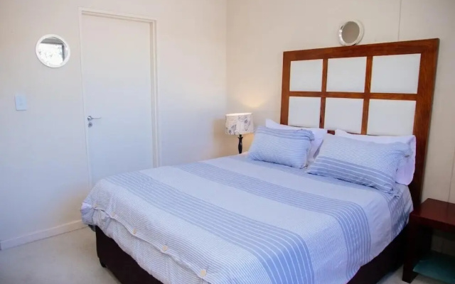 Hideout Hotel Apartment