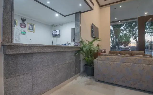 Pondok Dewi Hotel By Reddoorz