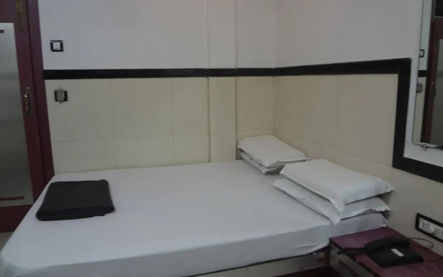 Hotel Swapna International